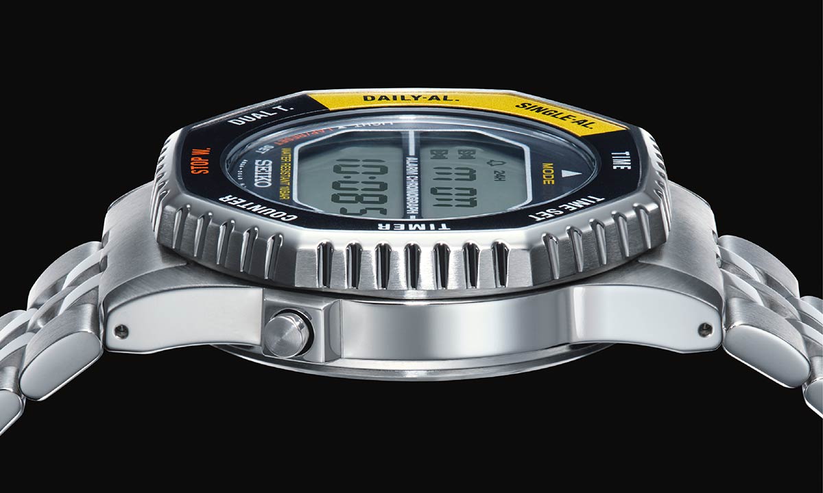 SBJG017ケースとベゼルの側面